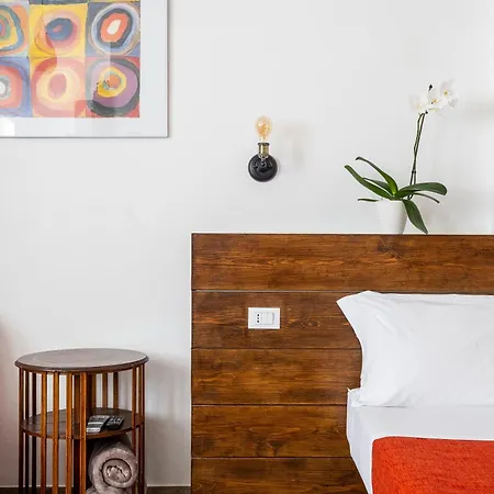 Z8 アパート ボローニャ