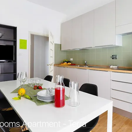 Z8 Apartment *